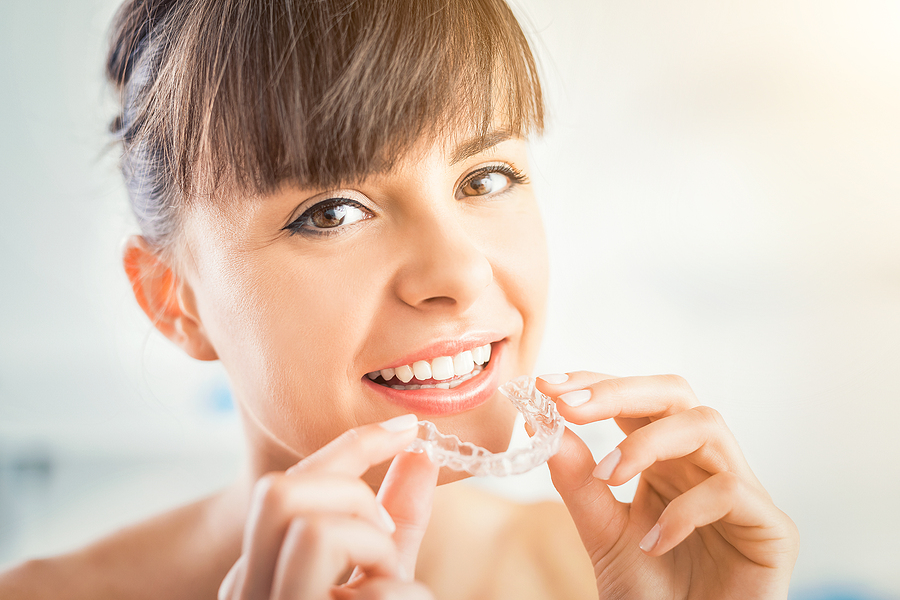 What Problems Can A Dentist Fix With Invisalign in Lakeway?